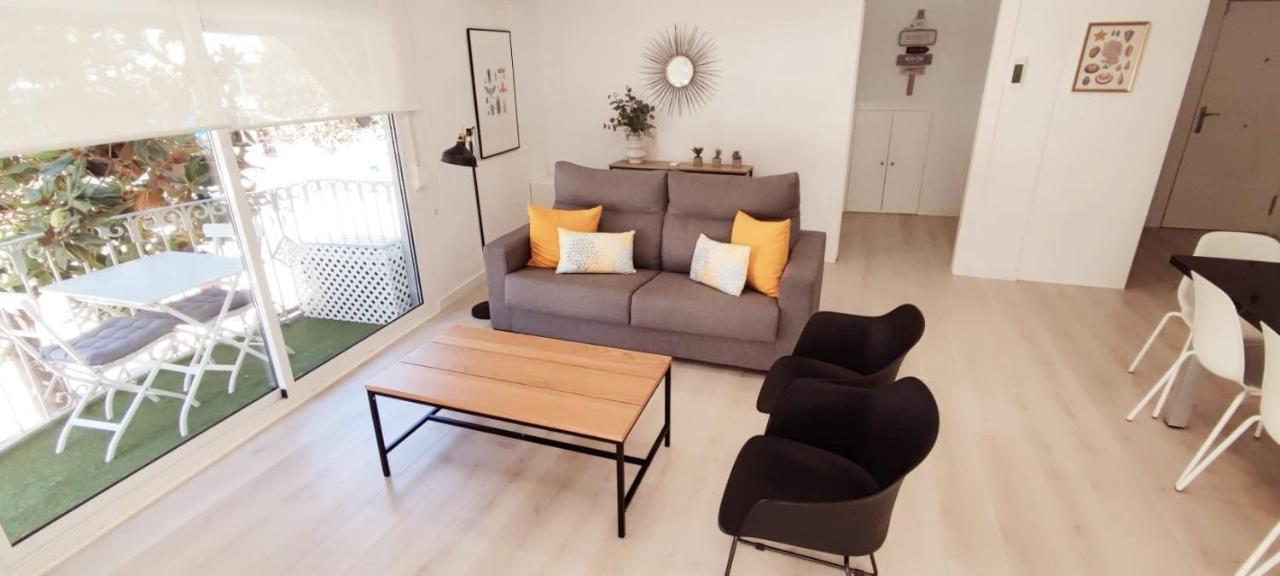 Precioso Apartamento En El Centro De Торремолинос Экстерьер фото